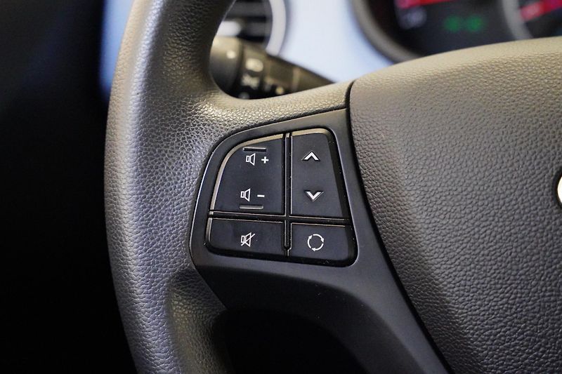 Hyundai i10 - fotka 15 z 25