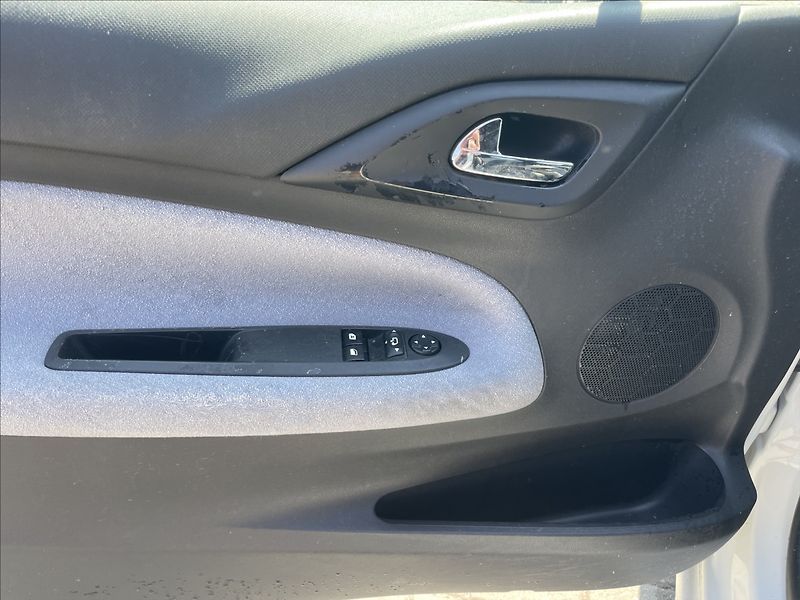 Citroën DS3 1,4 i 70kw Klimatronic ESP Tem - fotka 21 z 33