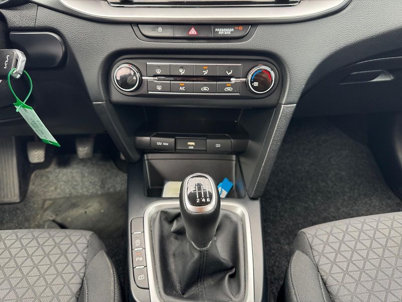 Kia Ceed (2023) FRESH 1.5T-GDI 118kW CZ DPH - fotka 10 z 11