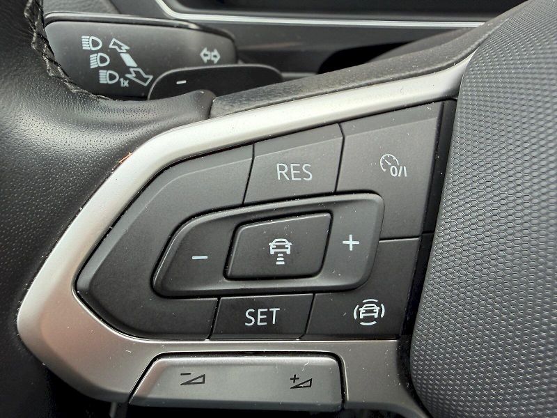 Volkswagen Tiguan Allspace (2022) 1.5 TSI 110 kW DSG Elegance - fotka 12 z 35