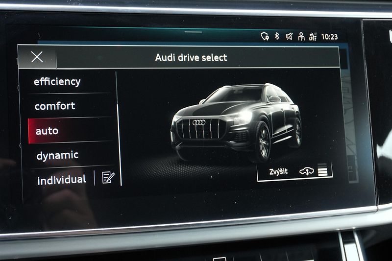 Audi SQ8 4.0 TFSI, ČR, Tažné, Matrix - fotka 27 z 44