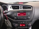 Kia Ceed (2012) 1.6 GDI, Navi, Xenony - náhled 12