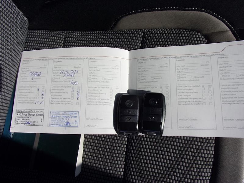 Kia Ceed 1,6 CRDi Exclusive SW - fotka 10 z 28