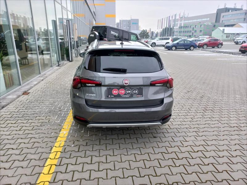 Fiat Tipo 1,0 FireFly 100k  SW Cross Hig - fotka 4 z 14