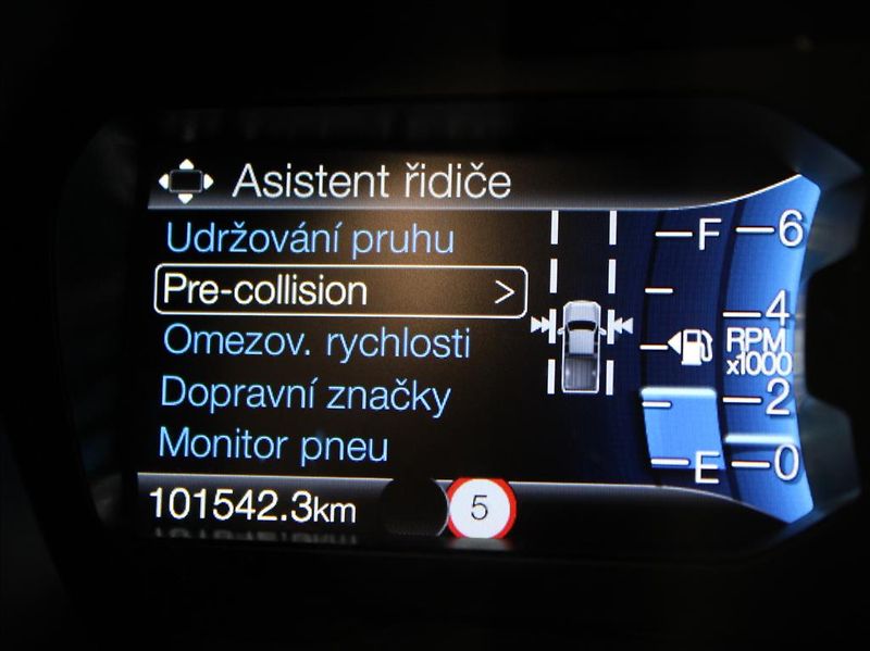 Ford Ranger 2,0 Bi-Turbo 157kW Manuál Kůže - fotka 12 z 23