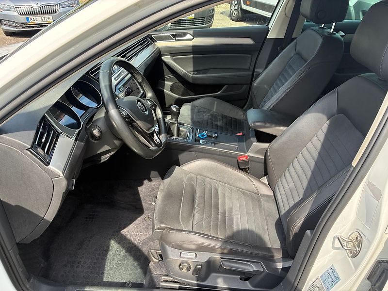 Volkswagen Passat 2.0 TDi 110 kW 4x4 HighLine ČR - fotka 13 z 26