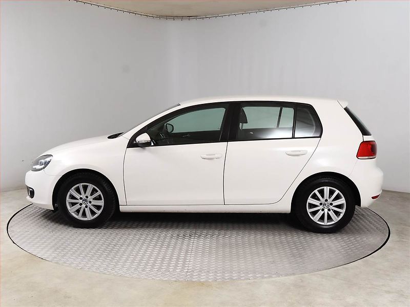 Volkswagen Golf (2012) 1.2 TSI, Tempomat - fotka 3 z 13