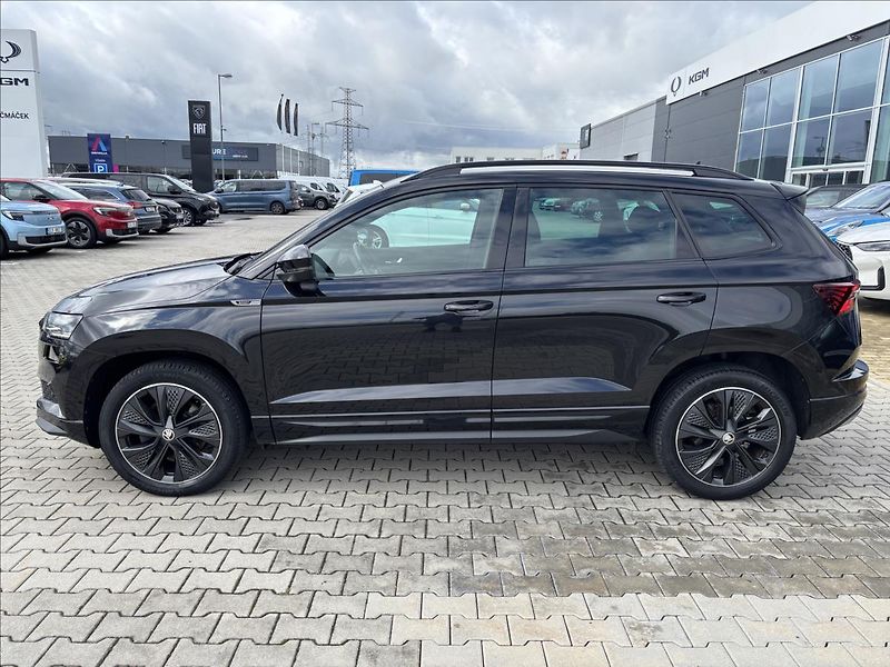 Škoda Karoq 1,5 TSI  110kW Sportline - fotka 2 z 51