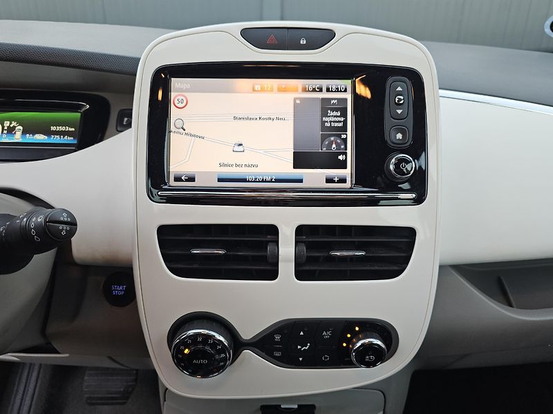 Renault ZOE NAVI,2xKOLA,SERVISKA - fotka 23 z 46