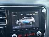 Mitsubishi Outlander 2,4 PHEV 224PS  Diamant 4x4 A/ - náhled 39