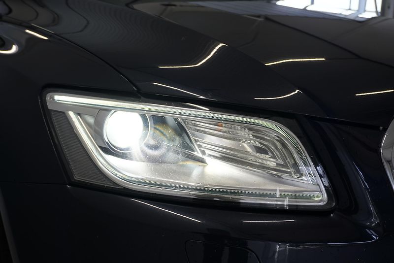 Audi Q5 3.0 TDI 190kW QUATTRO S-LINE - fotka 3 z 37