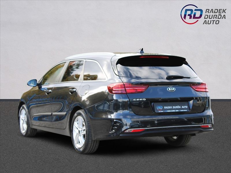 Kia Ceed 1,4 T-GDI  ČR,1.MAJ,EXCLUSIVE - fotka 7 z 33
