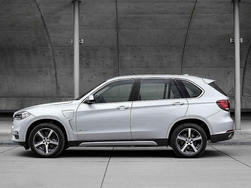 BMW X5 xDrive40e.