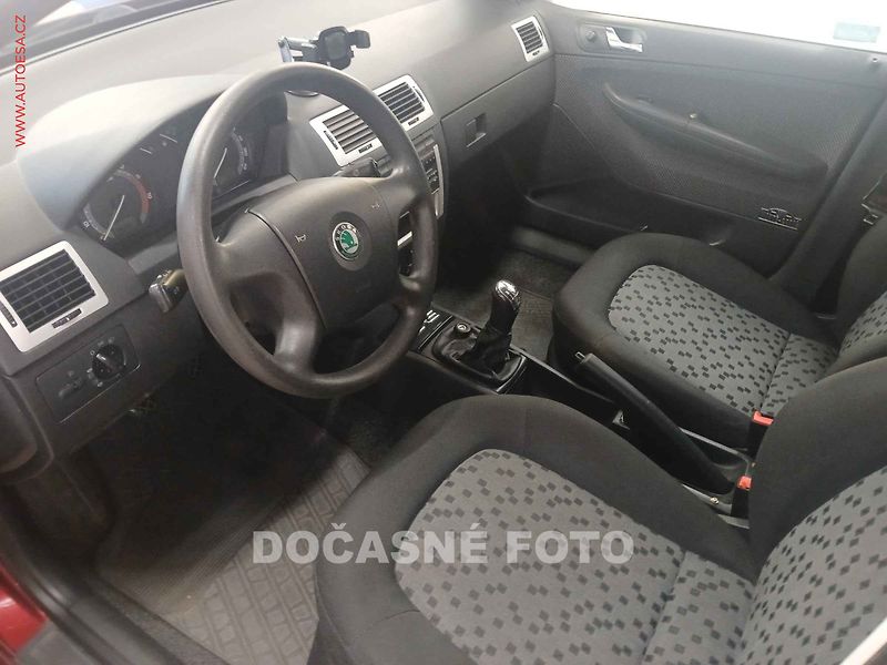 Škoda Fabia (2006) 1.2 HTP, ČR, AC, TZ - fotka 3 z 3