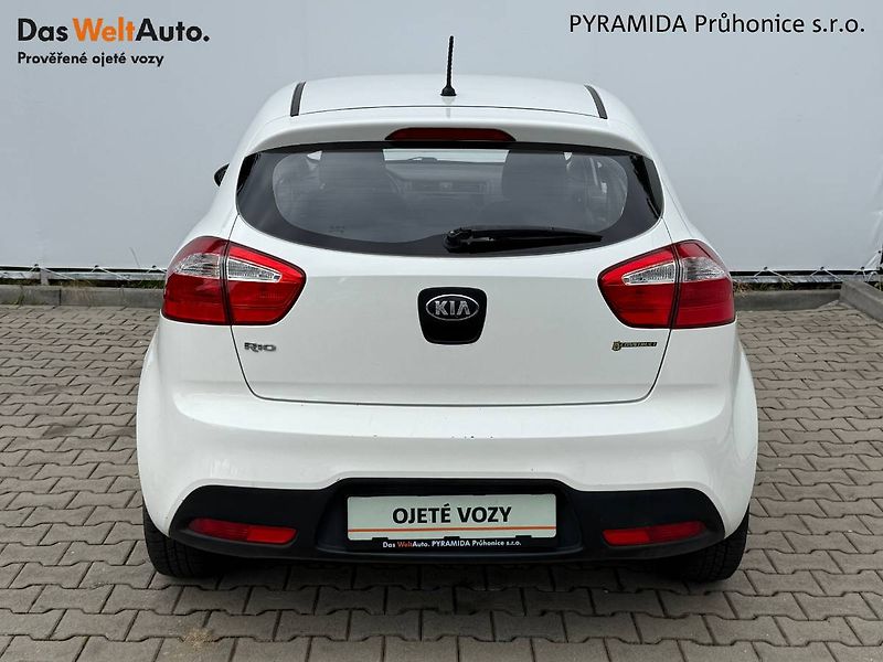 Kia Rio (2013) 1.25 CVVT 63 kW Active - fotka 7 z 21