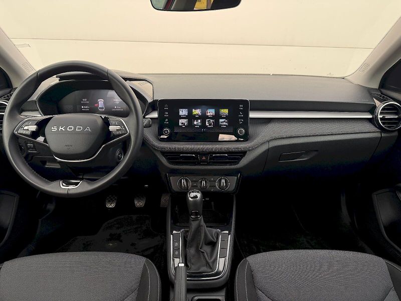 Škoda Fabia (2025) 1.0 TSI 70 kW Selection - fotka 5 z 21