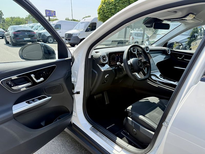 Mercedes-Benz GLC (2025) 200 d 4MATIC - fotka 23 z 45