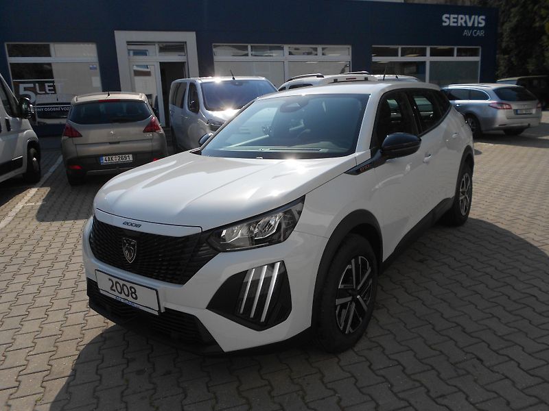Peugeot 2008  STYLE PureTech 100 MAN6 - fotka 2 z 8