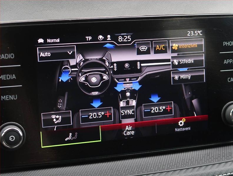 Škoda Fabia (2022) Monte Carlo 1.0 TSI - fotka 20 z 23