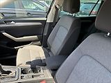 Volkswagen Passat 2,0 KAMERA 360,KEYLESS,VIRTUAL - náhled 10