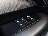 Land Rover Discovery (2018) 3.0 Td6 - náhled 18