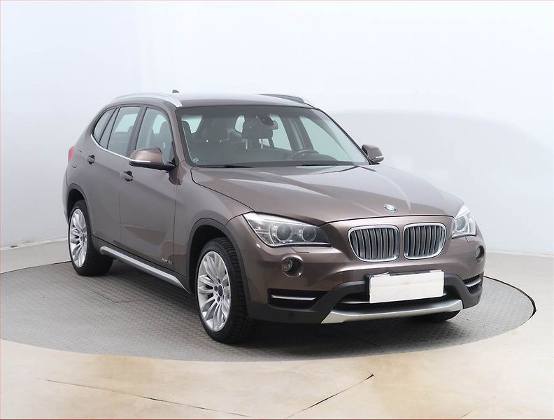 BMW X1 (2014) xDrive18d, 4X4, Automat - fotografie inzerátu