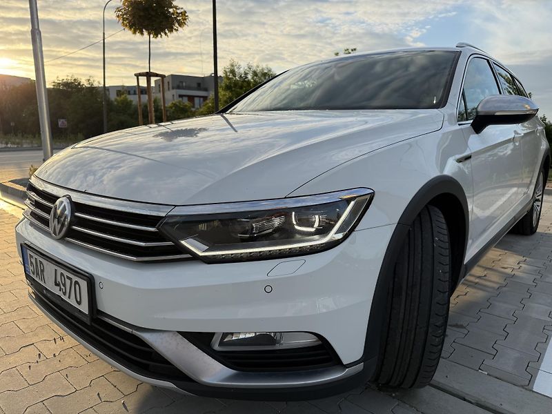 Volkswagen Passat (2016) VW Passat B8 Alltrack 2.0 BiTD - fotka 9 z 23