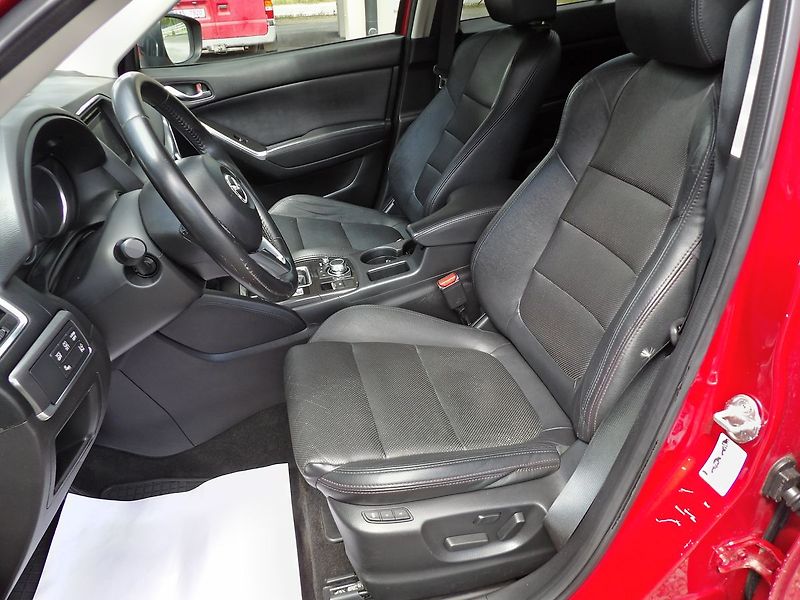 Mazda CX-5 REZERVACE 2.5i 141kW AWD A/T T - fotka 20 z 28