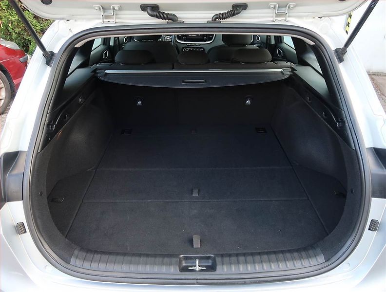 Kia Ceed (2023) Spin 1.0 T-GDI, SPIN, DPH - fotka 13 z 20