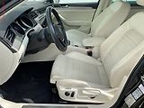 Volkswagen Passat (2018) 2.0 TDi, ČR, Highline, DSG - náhled 9
