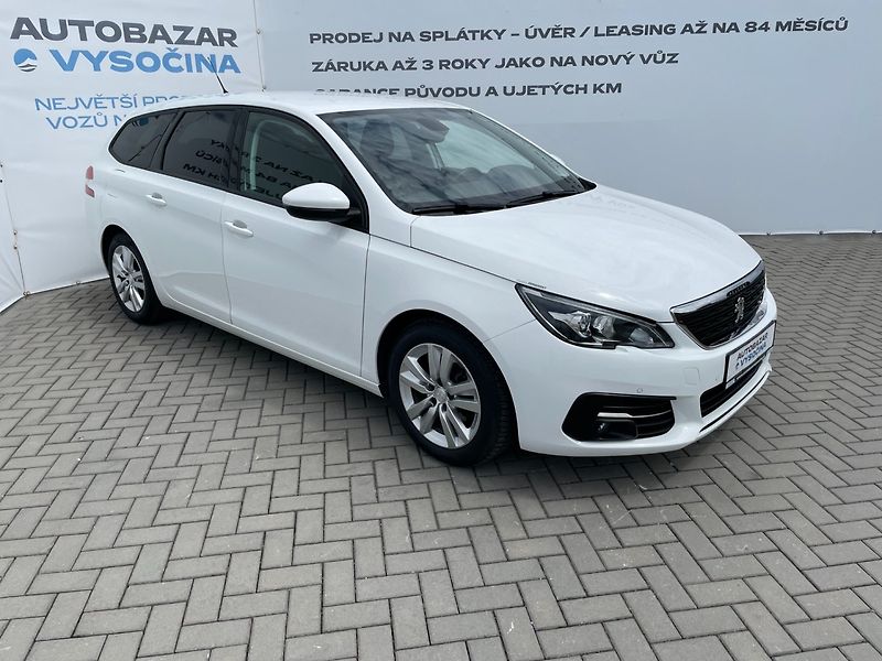 Peugeot 308 (2020) Com. 1.5HDi ČR! 1.maj.! - fotka 3 z 31