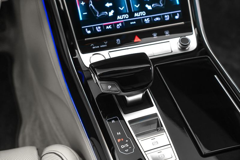 Audi A8 50TDI L Full Masáže Lednice TV - fotka 15 z 25