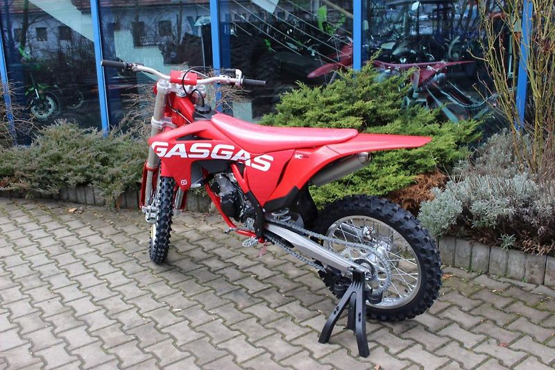 GASGAS MC 125 (2025) 25 - fotka 6 z 6
