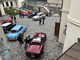 Výstava historických vozidel na technickém nádvoří Paláce Liebieg.