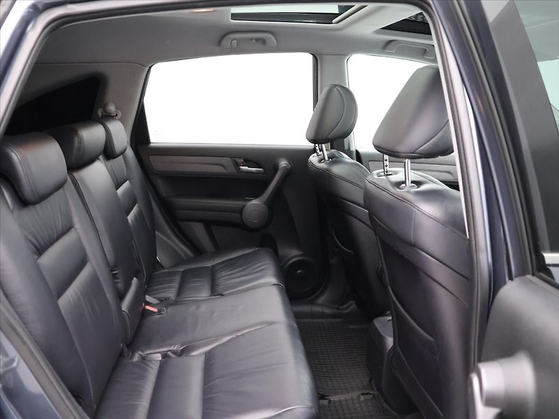 Honda CR-V 2,0 i 110kW 4x4 Exekutive CZ - fotka 13 z 32