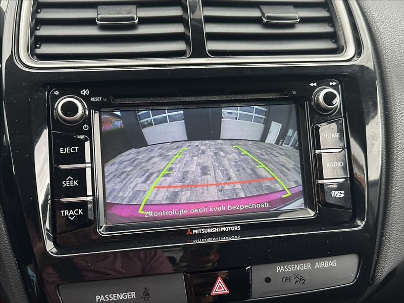 Mitsubishi ASX 2,0 150PS  Intro Edition - fotka 35 z 51