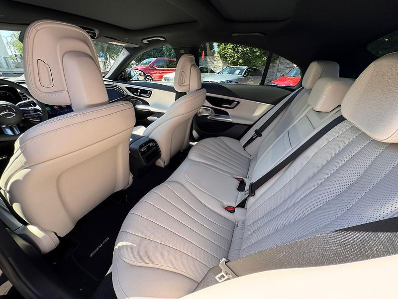 Mercedes-Benz Třídy E (2026) E 450 d 4MATIC - fotka 11 z 24