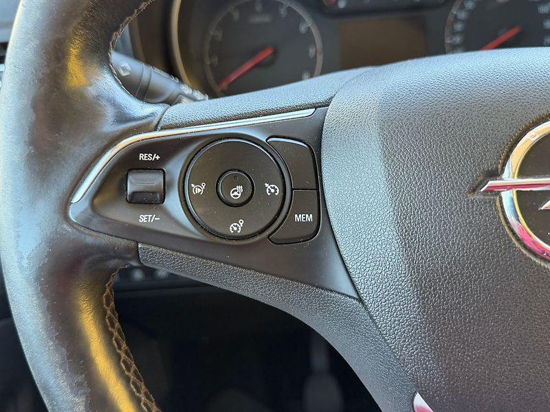 Opel Combo 1.2TURBO 81KW*ZADÁNO* - fotka 32 z 33