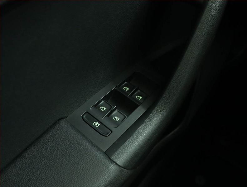 Škoda Octavia (2018) Style 1.6 TDI, Tempomat - fotka 15 z 15