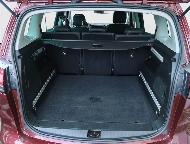 Opel Zafira (2018) 2.0 CDTI, Serv.kniha, Tempomat - fotka 13 z 18