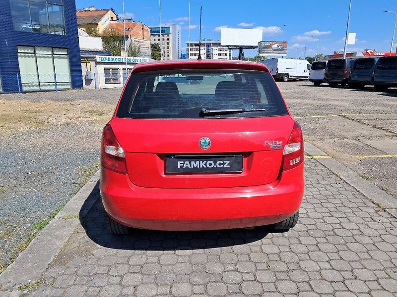 Škoda Fabia 1.4 benzín - fotka 4 z 9
