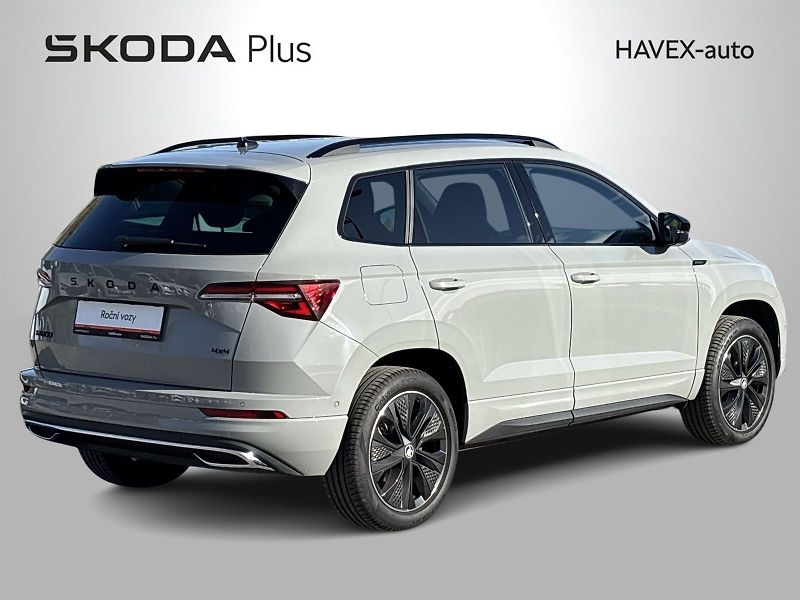 Škoda Karoq (2025) 2.0 TSI 4x4 DSG Sportline - fotka 2 z 37