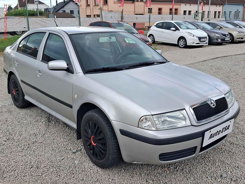 Škoda Octavia (2004) 1.4MPI, AC - fotografie inzerátu
