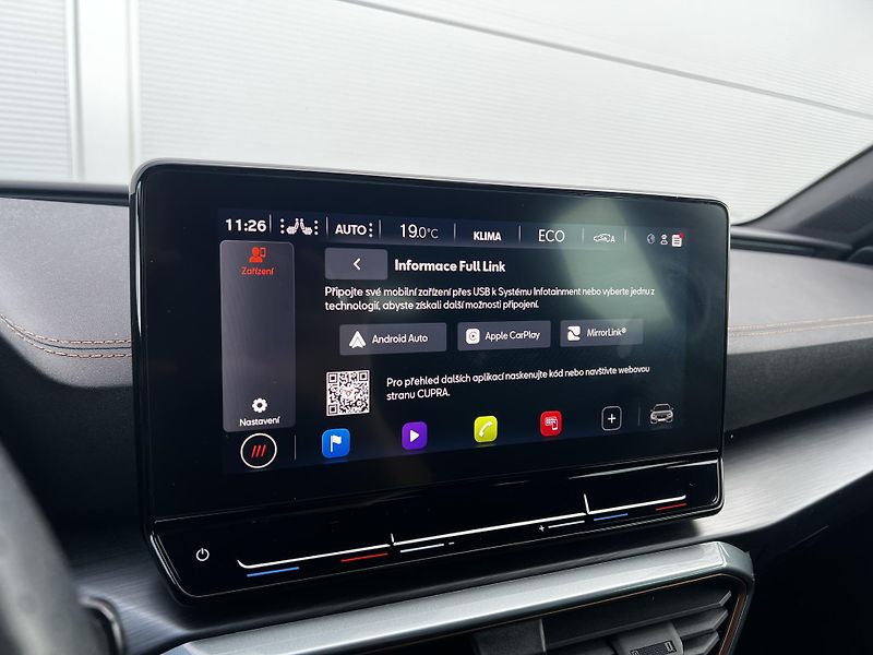 Cupra Leon 1.4 TSI e-Hybrid 150kW TZ DPH - fotka 21 z 28