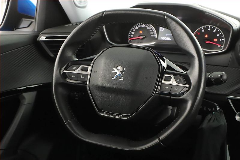 Peugeot 2008 (2021) 1.2 PureTech, ČR,1.maj - fotka 8 z 12
