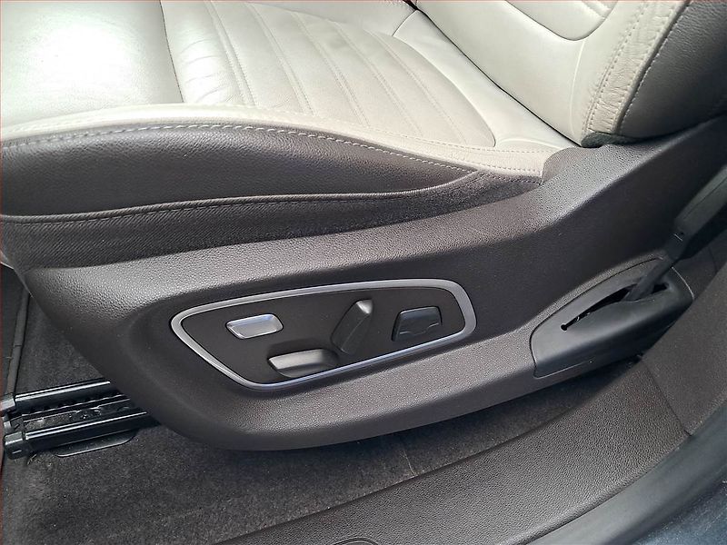 Renault Espace (2017) 1.6 dCi, Automat, 7 míst, Kůže - fotka 18 z 23