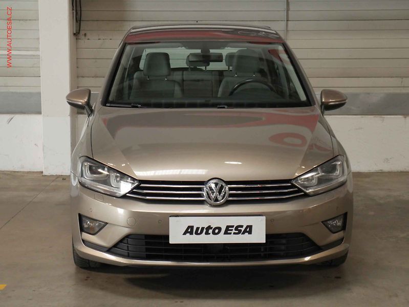 Volkswagen Golf Sportsvan (2015) 1.6. TDI, DSG - fotka 2 z 20