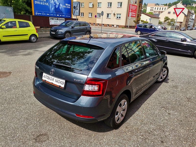 Škoda Rapid (2018) 1.0TSi 70kw DRIVE XEN PDC - fotka 23 z 25