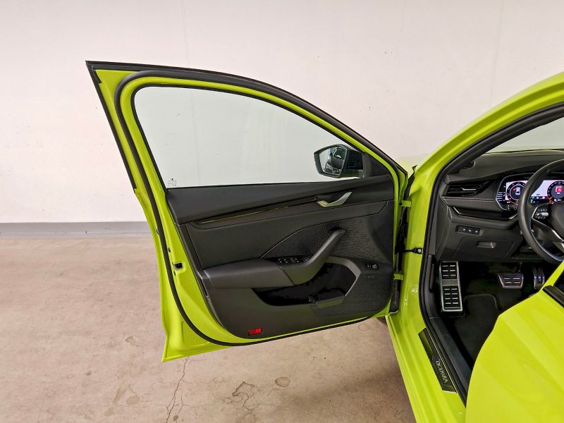 Škoda Octavia (2025) 1.5 TSI 110 kW DSG Sportline - fotka 22 z 33