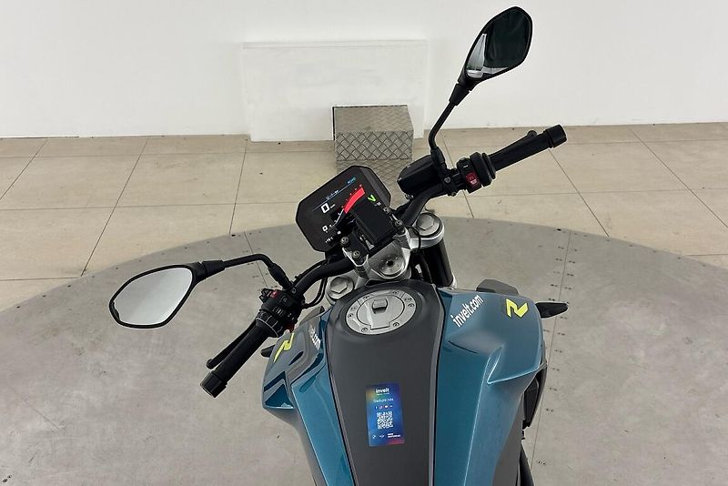 BMW MOTO F 900 R - fotka 13 z 13